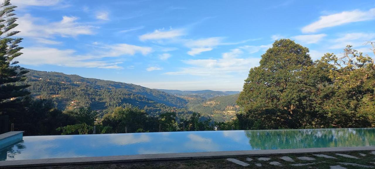 Quinta De Aguia - Non-Smoking Property Hotel Sao Lourenco do Douro Exterior photo
