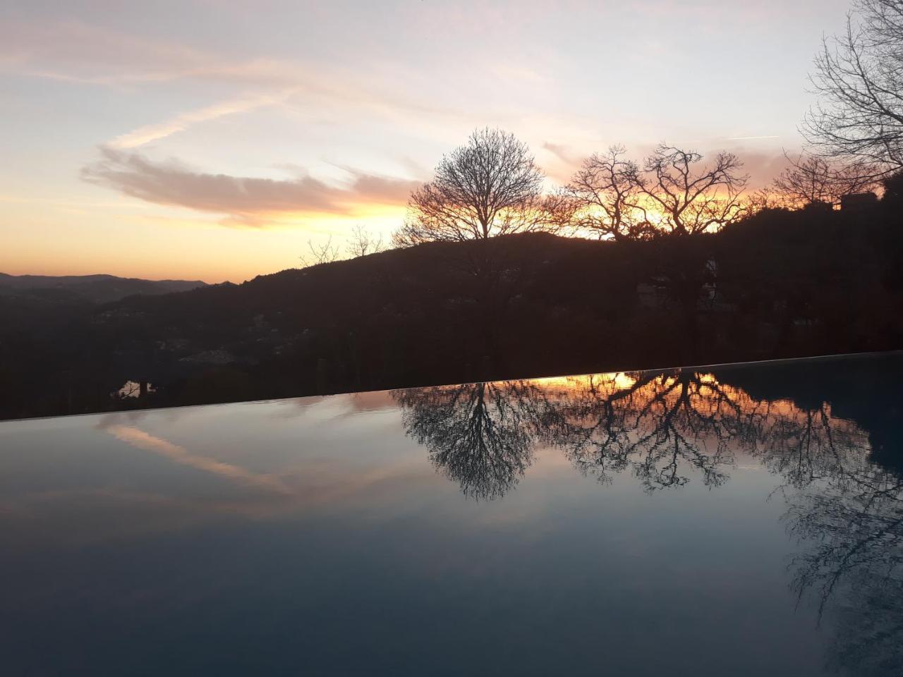 Quinta De Aguia - Non-Smoking Property Hotel Sao Lourenco do Douro Exterior photo